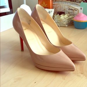 Christian Louboutin heels. Patent Nude. Size 39.5.